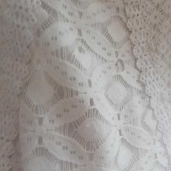 Cream shirt - Picture 3 of 5